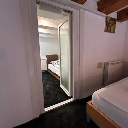 Latin Bridge Apartment